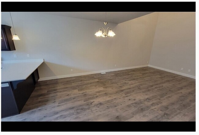Building Photo - 1460 North St