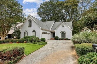 Building Photo - 3740 Ashford Point