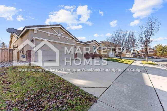 Building Photo - 3681 Hawkings Ct