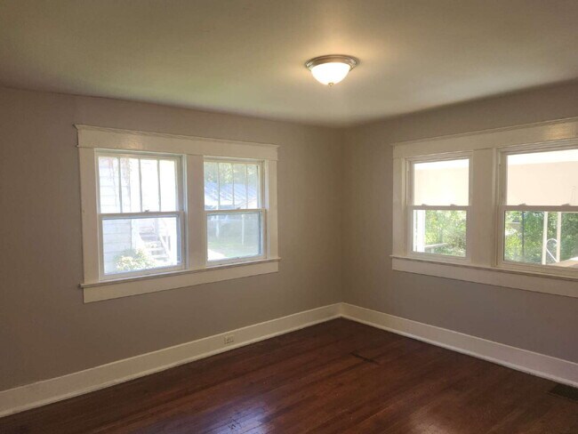 Foto del edificio - 3 Bedroom Home for Rent in Ensley — Housing Choice Vouchers Accepted
