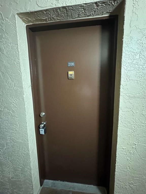 Foto del edificio - 2050 Oleander Blvd