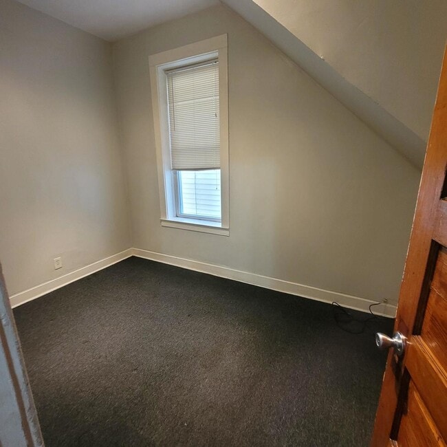 Building Photo - 4349 S Talman Ave
