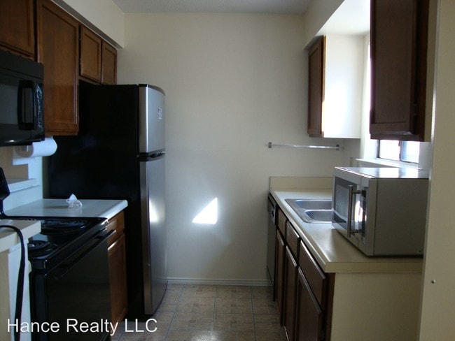 Building Photo - 3 br, 2 bath House - 6837 Betty Levy