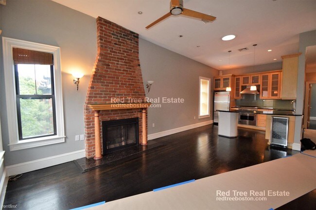 Building Photo - 2 br, 1 bath  - 13 Worcester Sq PH