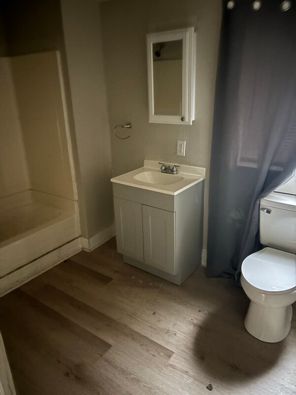 Building Photo - 1161 Lawton Dr