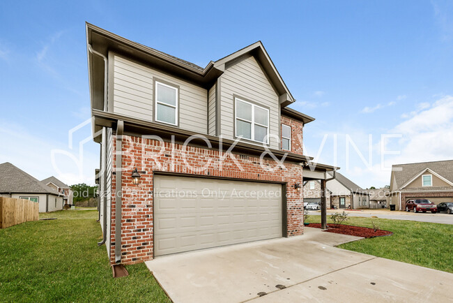 Foto del edificio - 5703 Cheshire Cove Cir