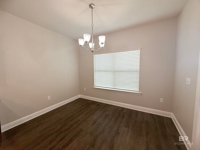 Foto del edificio - 12659 Waxwing Ave