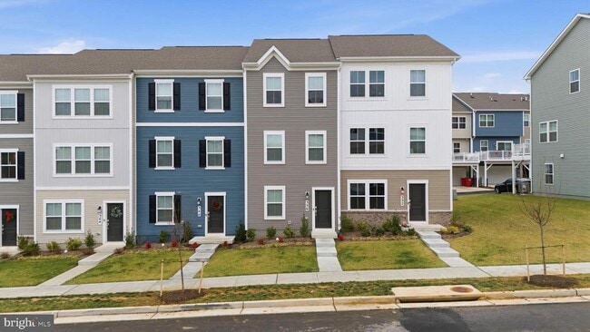 Building Photo - 336 Mineral Springs Rd