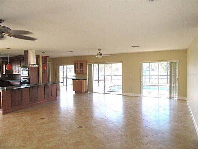 Foto del edificio - 4429 Crews Ct