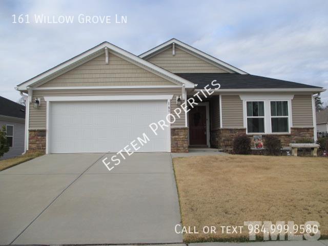 Foto principal - 161 Willow Grove Ln