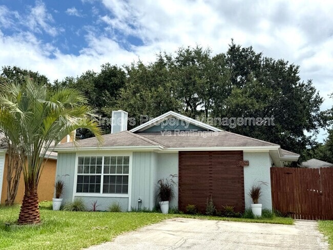 Building Photo - 509 Camelia St
