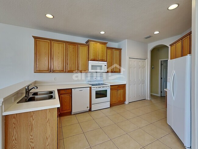 Foto del edificio - 12323 30th St E