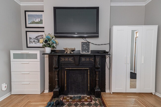 Building Photo - 59 Military Rd