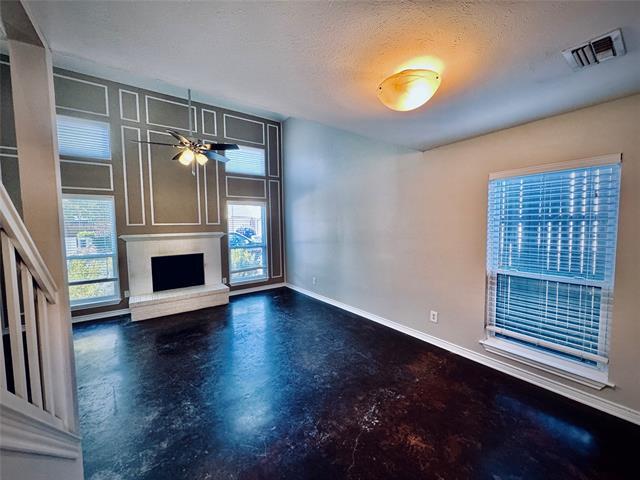 Building Photo - 1508 Villars St