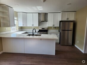Building Photo - 4308 Leimert Blvd