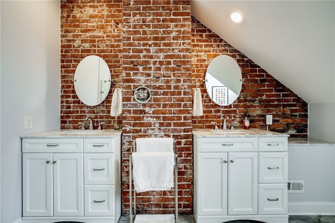 Foto principal - 276 46th St