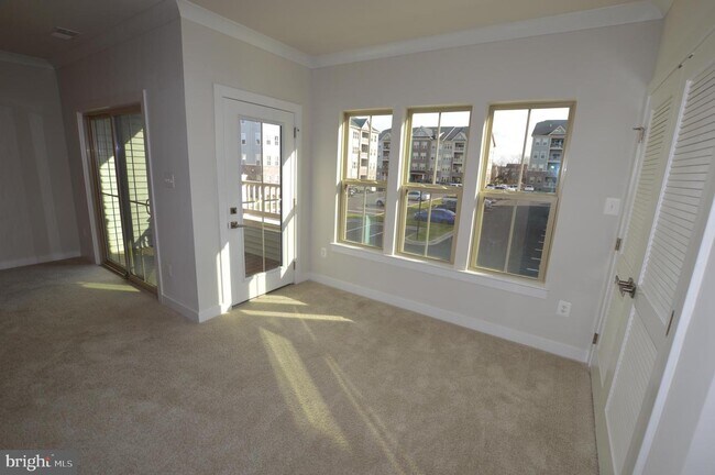 Building Photo - 5810 Burin St