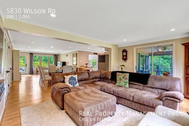 Foto del edificio - 5830 Wilson Rd
