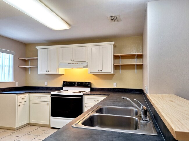 Foto del edificio - 1907 Maria Isabel Dr