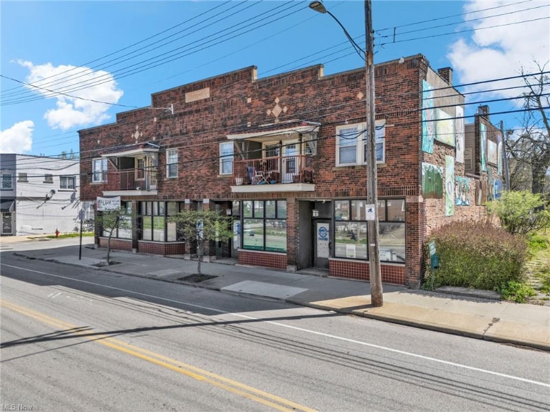 Photo - 317 E 156th St (Cleveland, OH)