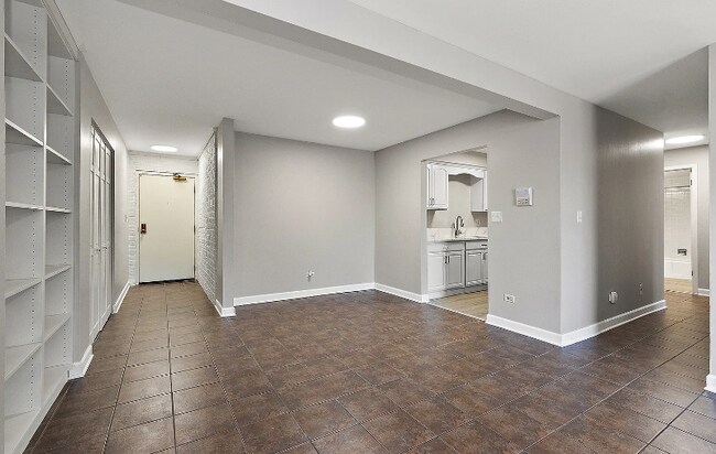 Foto del edificio - 254 E Bailey Rd