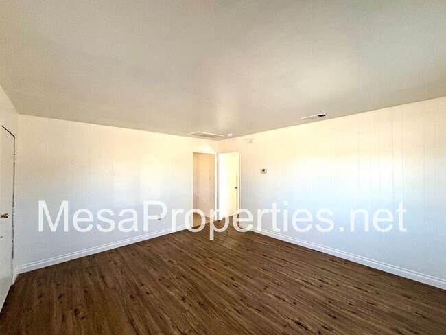 Foto del edificio - 15235 Cholame Rd