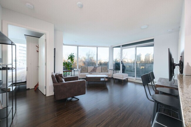 Building Photo - 58 Keefer Pl