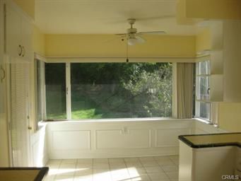 Foto del edificio - 28 S Golden W Ave