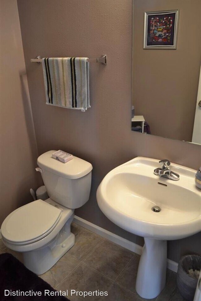 Foto del edificio - 4 br, 2.5 bath House - 718 Amos Ct