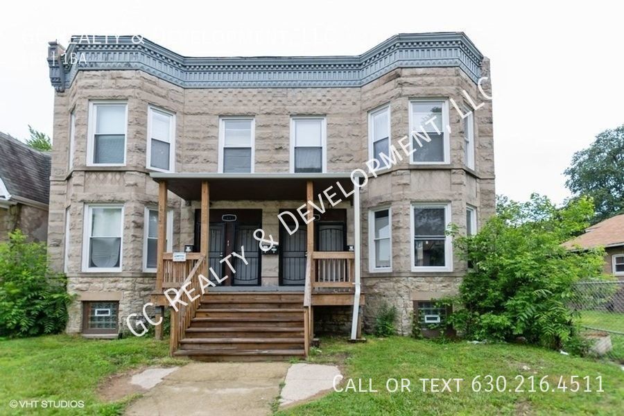 Primary Photo - ***FRESH PAINT / 4 BDRM / UPDATED / APPLIA...