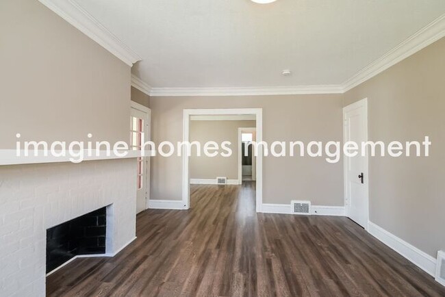 Building Photo - 2139 Bunts Road