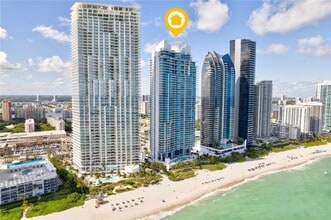 Building Photo - 17001 Collins Ave
