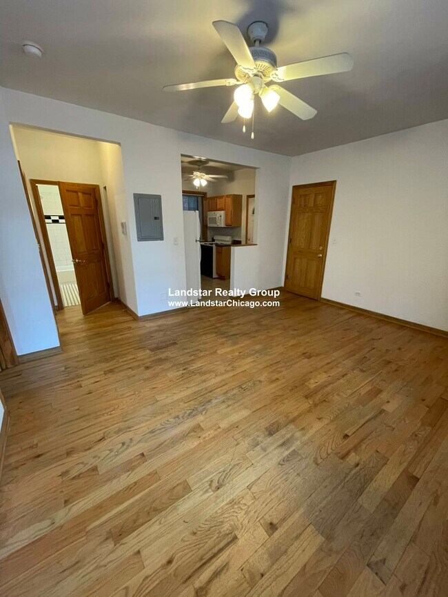 Foto del edificio - 2622 W Gunnison St