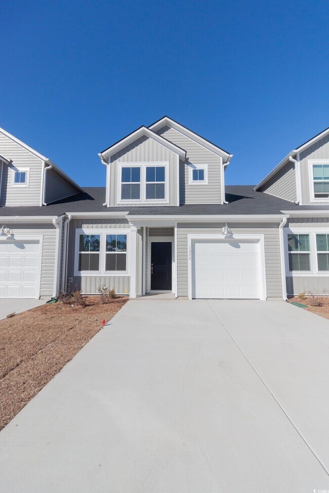 Foto del edificio - 1375 Speedway St