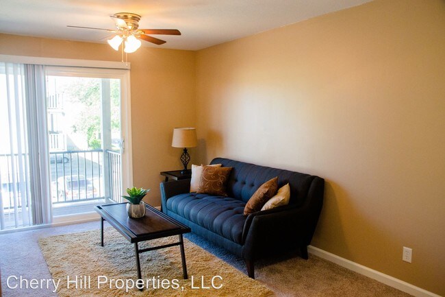 Foto del edificio - 2 br, 1 bath Apartment - 1904 W 24th St