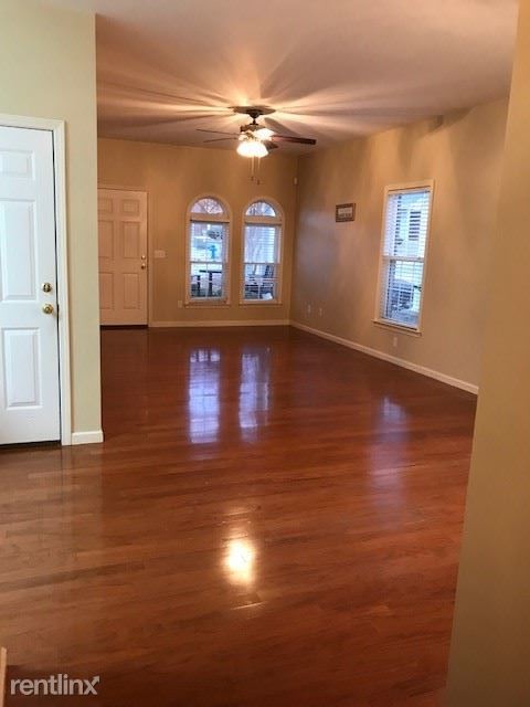 Foto del edificio - 38 Crescent Moon Ct