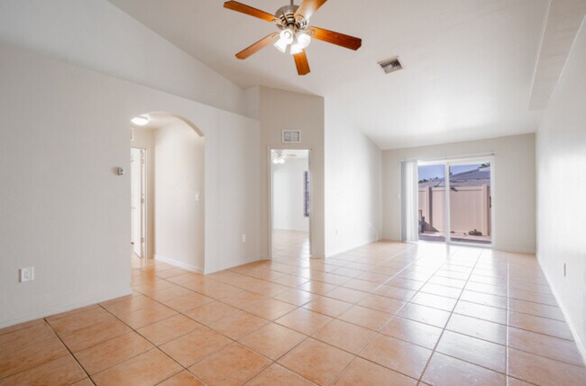 Building Photo - 4934 Viceroy Ct