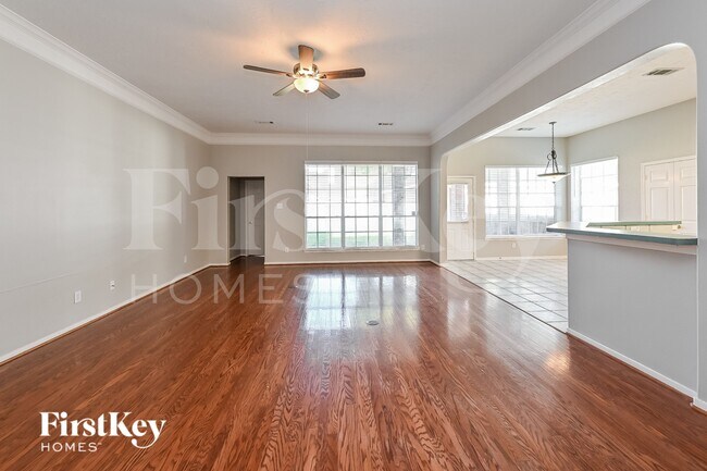 Foto del edificio - 2870 Wimbledon Ln