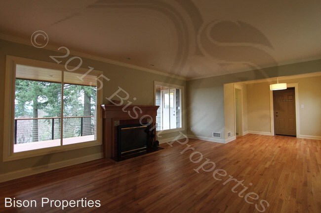 Building Photo - 6435 SW Brugger St