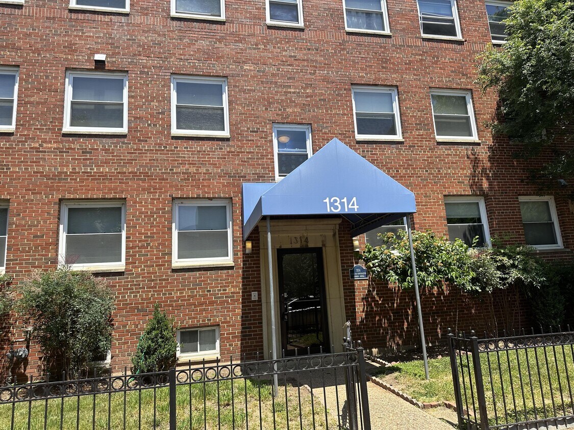 Primary Photo - 1314 K St SE