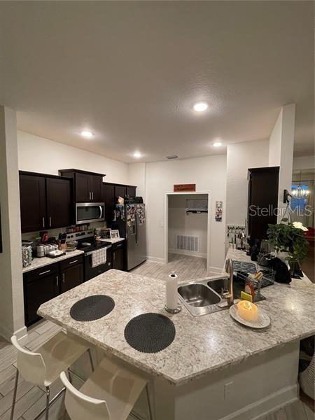 Building Photo - 5826 SW 83rd Ln
