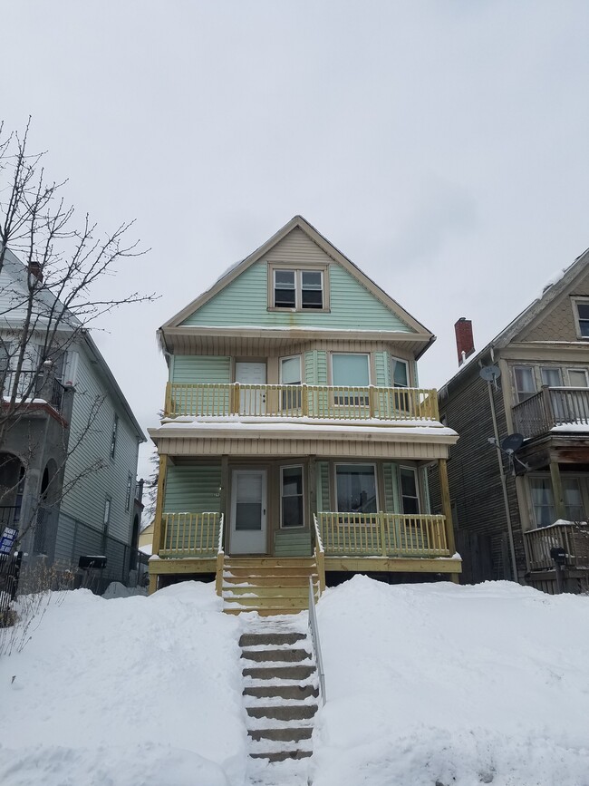 Building Photo - 2929 S 9th Pl