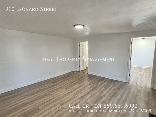Foto del edificio - 910 Leonard St