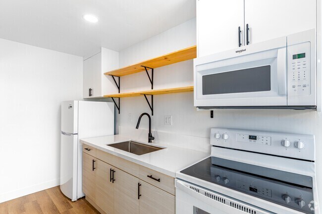 Cocina del apartamento - The Villager in Bay Park, Freshly Renovated Studio Apartments!