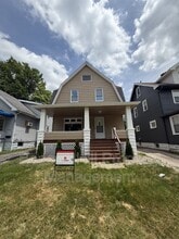 Building Photo - 3331 E 145th St