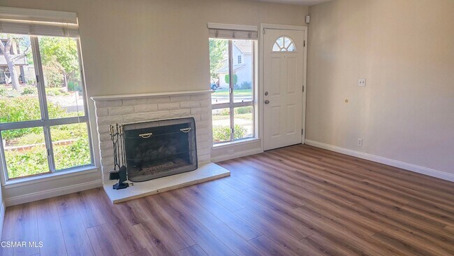 Foto del edificio - 3105 Lodgewood St