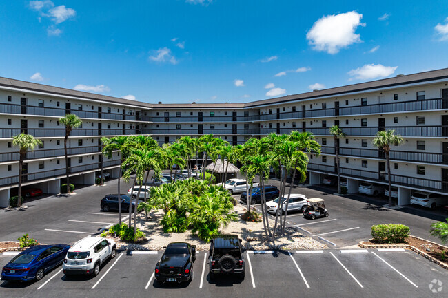 Building Photo - Anglers Cove Condominium Association