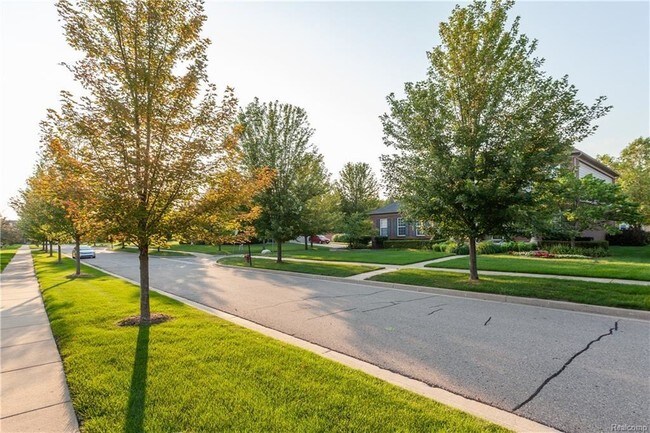 Foto del edificio - 49579 Courtyard Ln