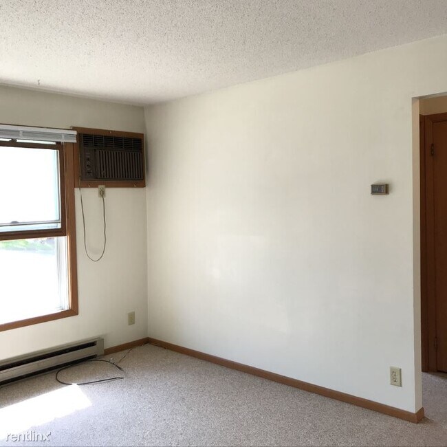 Foto del edificio - 2735 56th St NW