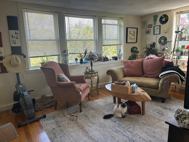 Building Photo - 66 Lake Avenue